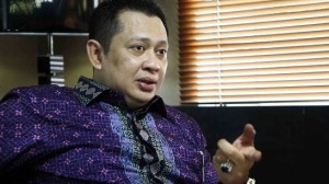 Ketua Komisi III DPR-RI Pinta Jokowi Jelaskan Status Kewarganegaraan Menteri ESDM