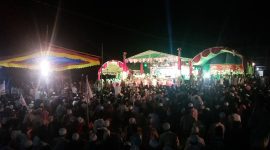 Ribuan Orang Bersholawat