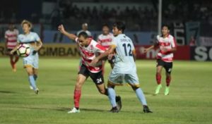 Menang Lawan Persela, Madura United Bertahan di Puncak Klasemen