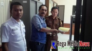 JCW Laporkan Dugaan Penyelewengan Dana Tuna Daksa Tahun 2014 ke Kejari Sampang