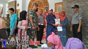 Tiga Desa di Kecamatan Robatal Terima Bantuan Beras Subsidi Dari Pemprov Jatim