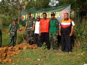 TNI Bersama Tokoh Masyarakat Bunten Timur Gelar Kerja Bakti