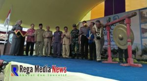 Bupati Sampang Launching Kampung KB, “Tingkatkan Kualitas Hidup, Dua Anak Cukup”