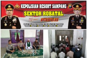 Demi Sosialisasi Kamtibmas Langsung Dengan Masyarakat, Kapolsek Robatal Turun Ke Desa Gelar Safari Sholat Jumat