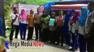 Sukseskan dan Percepat Perekaman e-KTP di Sampang, PWS dan Dispendukcapil Datangi Sekolah