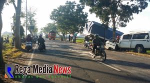 Diduga Mengantuk, Pengemudi dan Penumpang Mobil L 300 Tabrak Truk Fuso Berujung Maut