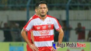 Datangi PSM Makasar, Madura United Bermain Tanpa Raphael Maitimo