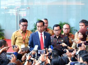 Ini perrnyataan pers Presiden Jokowi Pasca ledakan di Polrestabes Surabaya