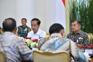 Gelar Rapat Terbatas, Presiden Jokowi Minta Peningkatan Ekspor Diperhatikan