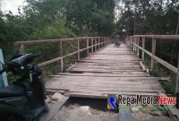 Jembatan yang dikeluhkan warga