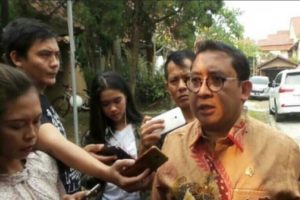 Susul Prabowo, Fadli Zon Sambangi Rumah Neno Warisman