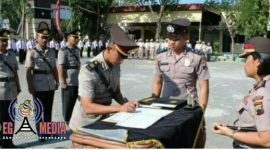 Suasana saat apel sertijab empat perwira di halaman Mapolres Pati.