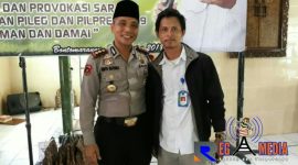 Reporter regamedianews.com pose bersama Kapolres Gowa AKBP Shinto Silitonga.