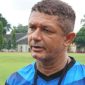 Pelatih Madura United (Gomes De Oliviera)