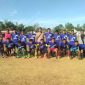 Skuad Sumur Tengah FC sebelum bertanding melawan An-Nasyiin FC dalam laga uji coba menjelang LSN 2018.