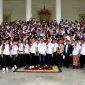 Presiden Jokowi bersama para pegiat olahraga
