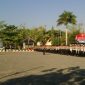 Suasan saat berlangsungnya upacara bendera HUT Kemerdekaan RI yang ke 73 di Mapolres Sampang