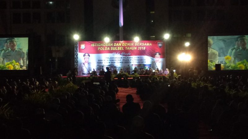 Polda Sulawesi Selatan Saat menggelar istighasah dan dzkiri bersama