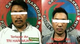 Tersangka TK (kiri) dan AB (kanan) saat diruangan Satresnarkoba Polres Bangkalan.