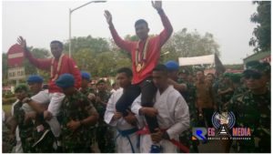 Di Surabaya Serda Rifky Di Sambut Bak Pahlawan