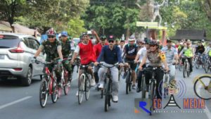 Bike To Work, Bike To School, Transportasi Sehat Merakyat