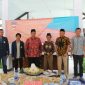 Ketua Amatar (Mahmud Ismail) pose bersama Wakil Bupati Bangkalan terpilih (Drs. Muhni)