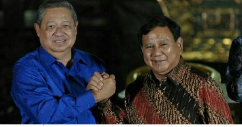 Mantan Presiden ke 6 Susilo Bambang Yudhoyono bersama Bakal Calon Presiden Prabowo Subianto