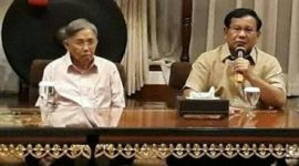 Kwik Kian Gie bersama Calon Presiden Prabowo Subianto