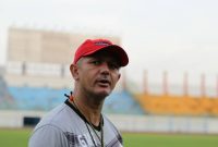 Pelatih Madura United, Gomes De Oliviera.