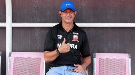 Pelatih Madura United (Gomes De oliviera)