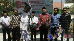 Motivasi Siswa, SMK Islam Tanjung Bedah Buku ‘Kisah 5 Benua’