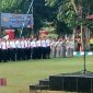 Kapolda Jatim Irjen Pol Luki Hermawan Saat Apel di Mapolres setempat  di dampingi Kapolres Bangkalan AKBP Boby Pa'ludin Tambunan