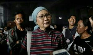 Hendak Pergi ke-Cile, Aktivis HAM Ratna Serumpaet di Tangkap Polisi