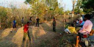 TMMD Ke 103 Kodim 0829 Bangkalan Olahraga Volly Bersama Warga Durin Timur