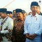 Presiden Jokowi bersama Gubernur Jawa Timur Pakde Karwo dan Bupati Bangkalan R. Abdul Latif.