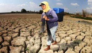 Kemarau Panjang, Warga Desa Rongdalem Berharap Bantuan Air Bersih Dari Pemkab Sampang