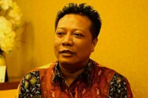 Nizar Zahro, Kebijakan Pembebasan Biaya Suramadu Mengandung Politisi