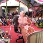 Mamah Dedeh saat menyampaikan tausiyahnya dihadapan para jama'ah tabligh.