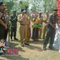 Dandim 0718 Pati Letkol Arm.Arief Darmawan, S. Sos saat melaksanakan kegiatan penutupan TMMD Sengkuyung Tahap III.