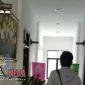Salah satu awak media hendak menemui Kasi Pidsus di Kejaksaan Negeri Sampang.
