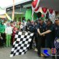 Pj Bupati Sampang H. Jonathan Judianto didampingi Kapolres Sampang dan Dandim 0828 Sampang, membuka secara langsung Gebyar Germas dalam rangka peringatakan HKN di Gor Indor.