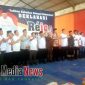 Relawan Jokowi (Rejo) kabupaten Bangkalan saat berpose bersama di Gedung Dafa Futsal