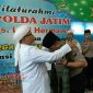 Kapolda Jatim saat disambut Aliansi Ulama Madura di Pamekasan