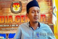 Ketua KPUD Sampang (Syamsul Mu'arif).