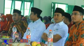 Pembina GSP-M (Taufik Hidayah) saat mendampingi Bupati Bangkalan (R. Latif Imron), Bupati Pamekasan (Badrut Tamam) dan penerima beasiswa LPDP Michigan State Universy of America (Dodik Pranata Wijaya).