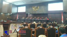 Suasana saat sidang Putusan Sengketa Pilkada Sampang di Gedung Mahkamah Konstitusi (MK) di Jakarta.