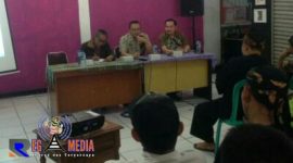 Saat berlangsungnya kegiatan sosialisasi perencanaan pembangunan pasar Cimindi.