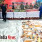 Polres Bangkalan AKBP Boby Pa'ludin Tambunan saat mengecek barang bukti miras sebelum di musnahkan