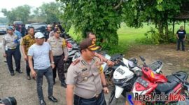 Kapolres Bangkalan saat dilokasi penggerebakan di wilayah Kecamatan Socah.