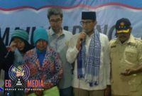 Calon Wakil Presiden Sandiaga Uno saat berkunjung ke Posko Badan Pemenang Prabowo Sandi, di Jalan Selong Permai, Sampang.